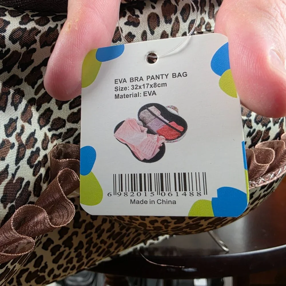 Maru Leopard Print Lingerie Holder - Picture 7 of 7